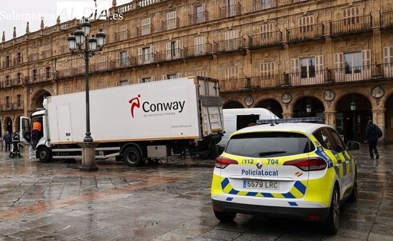 Restringido el acceso a la Plaza Mayor para camiones de reparto este miércoles