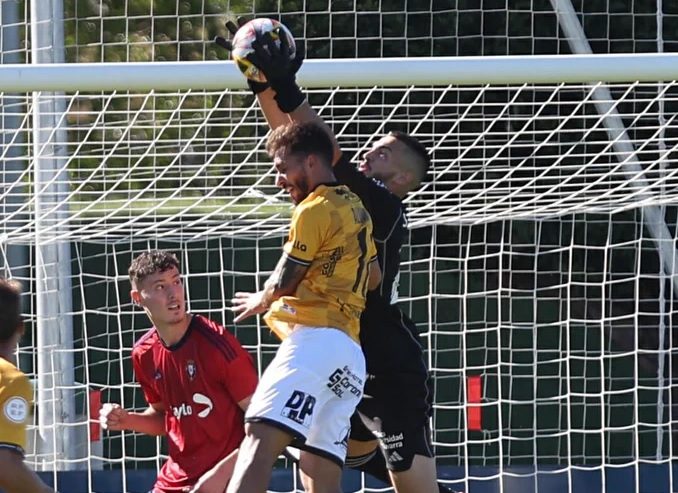 Unionistas sufre su primera derrota de la temporada a manos del filial de Osasuna (1-0)