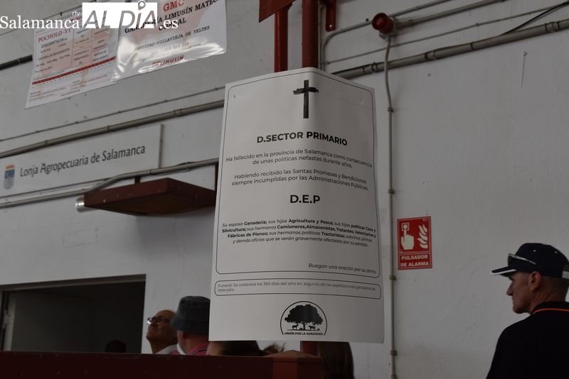 D. Sector Primario, D.E.P., las esquelas que los ganaderos han colocado en Salamaq