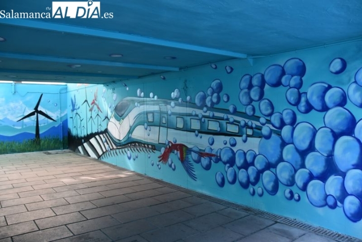 Cambio de imagen: así luce el nuevo mural del túnel apeadero de La Alamedilla 