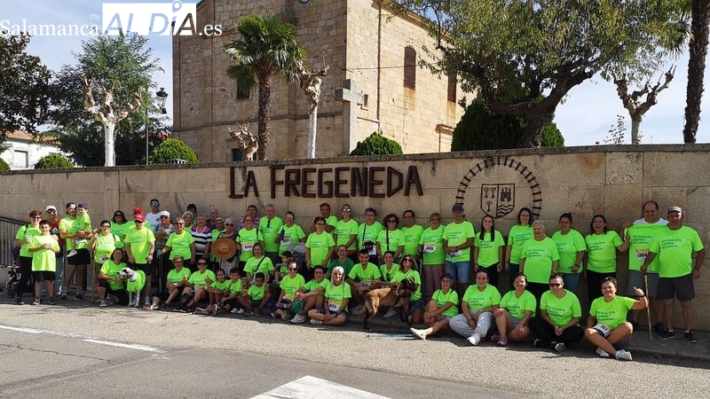 La Fregeneda muestra su solidaridad en la marcha contra el cáncer celebrada en el pueblo