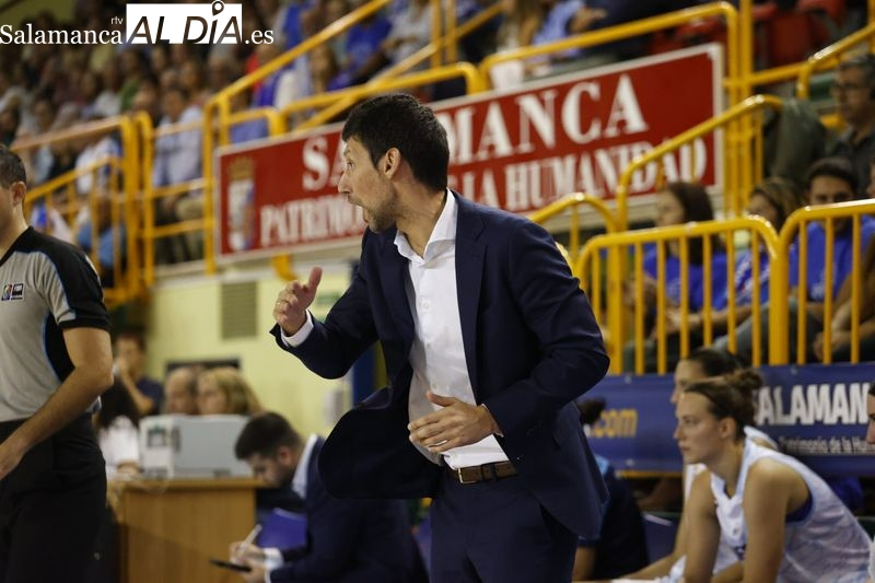 Pepe Vázquez: Ha sido una victoria muy valiosa e importante para el Perfumerías Avenida