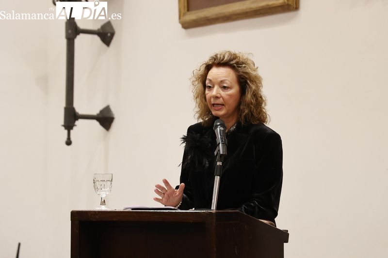 La doctora María Fernanda Lorenzo Gómez ingresa en la Real Academia de Medicina de Salamanca