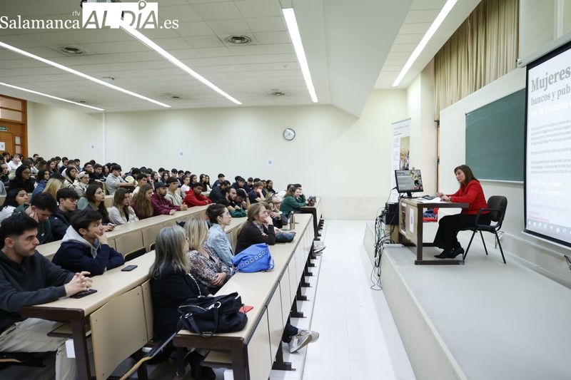 Mujeres, Bancos y Publicidad en la España de los 60, en la Facultad de Economía y Empresa de la USAL