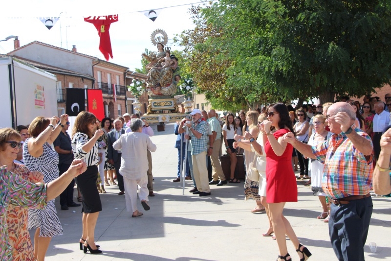 Ragama muestra su cariño y devoción a Nuestra Señora del Rosario en su día grande