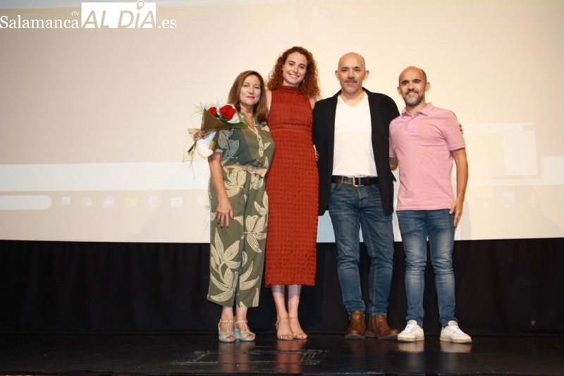 Emoción y gran expectación acompañan el estreno del documental ‘Lorena Martín, Campeona de España’ de Luis Berrocal