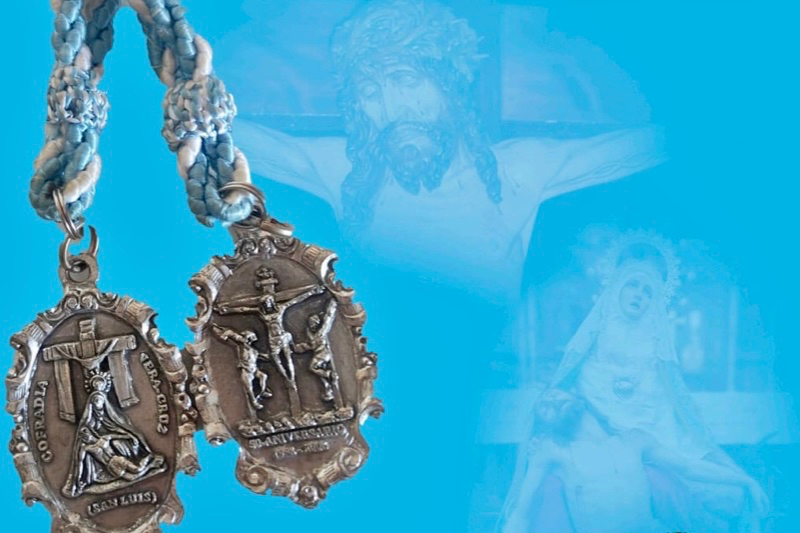 La Ermita de San Luis acogerá una llamativa exposición de medallas de la Vera Cruz