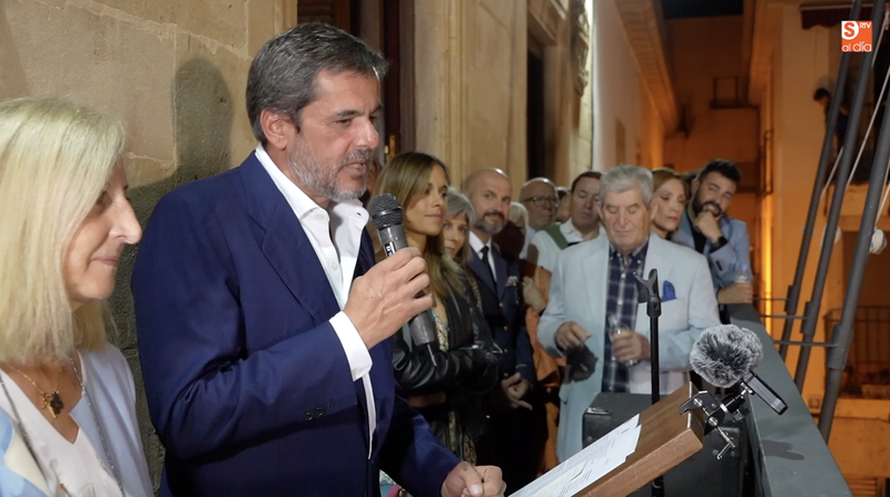 Un pregón insulso de un minuto y medio