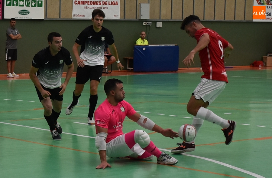 El III Senior canta por fin victoria ante Cistierna sobreponiéndose a una mala 1ª parte y a las lesiones