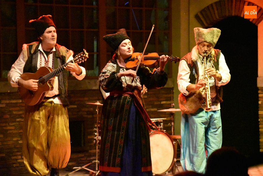 El semestre teatral subirá el telón el sábado con la obra que cerró la Feria 2023