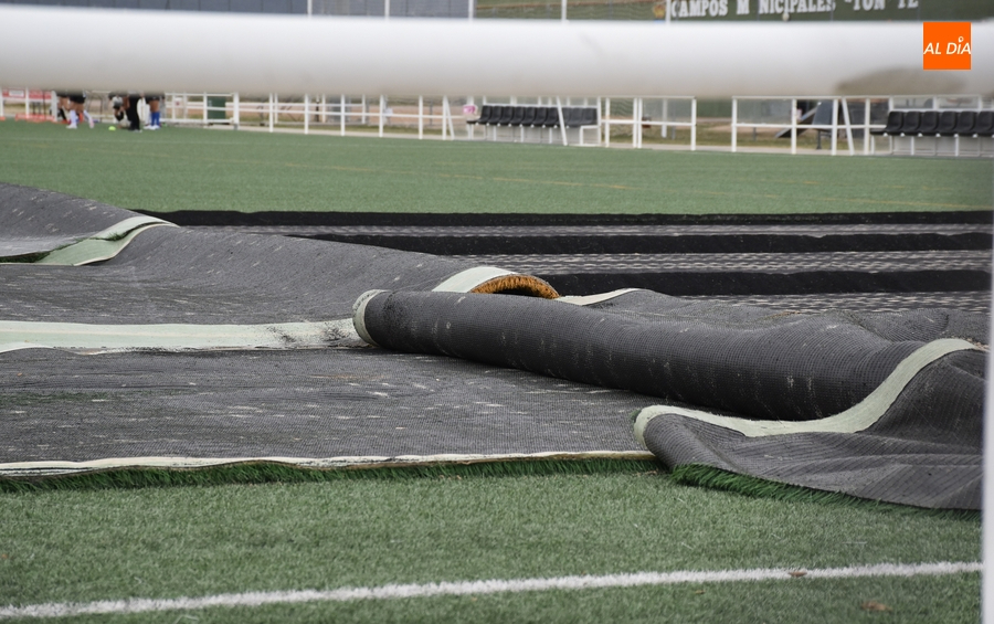 Solventado con una solera el bache del campo de La Muge, pero no estará listo para el finde