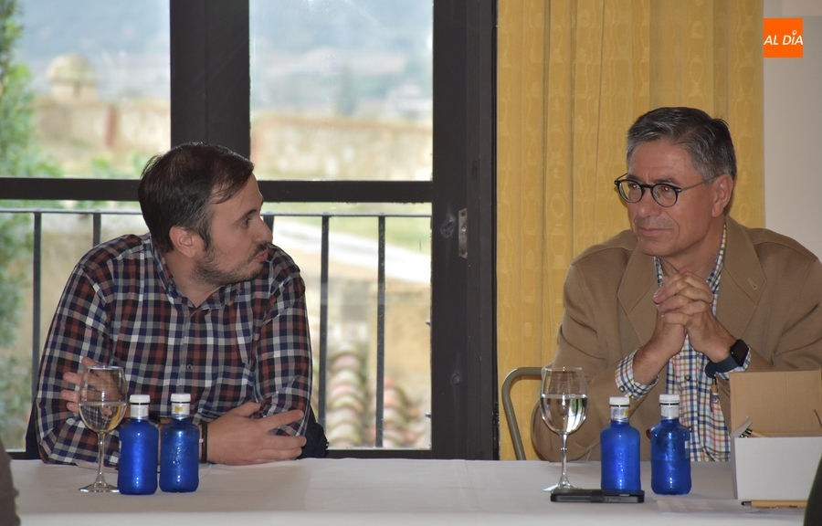 Julio Pindado explica cómo afrontar el relevo generacional en las empresas