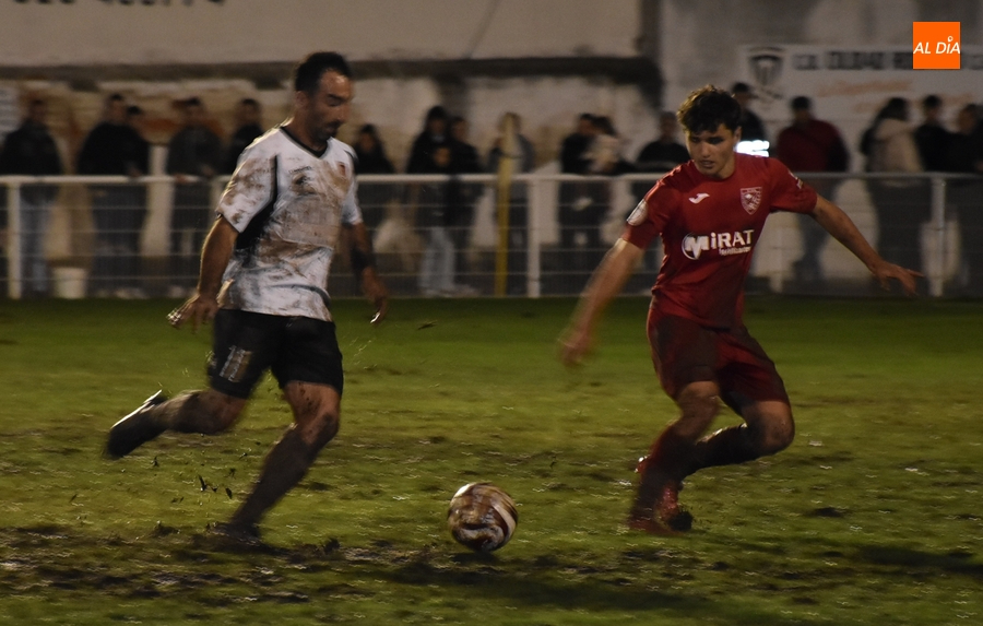 El Senior del Ciudad Rodrigo alcanza el repóker de victorias consecutivas en un barrizal