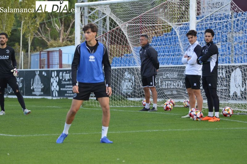 Dani Ponz y la defensa de Unionistas: Pueden estar Rastrojo, Villar... ¿Si va a sorprender? No lo sé. Hay veces que se ha acertado y otras no 