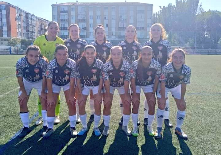 Al Salamanca FF se le escapa la victoria en el último suspiro frente al Berriozar (2-2)