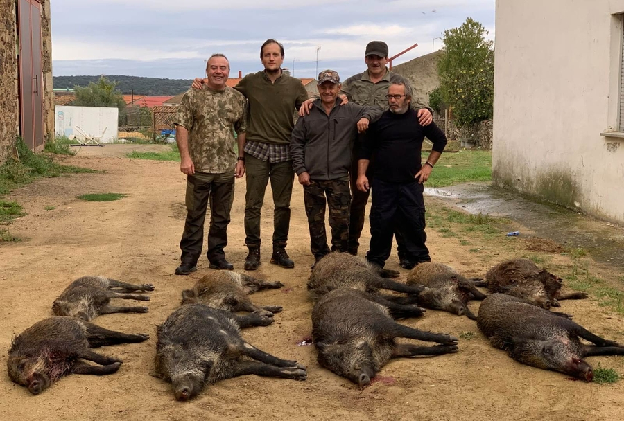 Villar de la Yegua estrena la temporada de caza con una satisfactoria montería