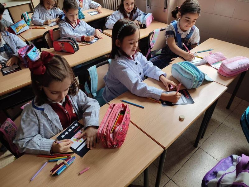 Los alumnos de Primaria del colegio San Juan Bosco celebran el Día Internacional de las Bibliotecas