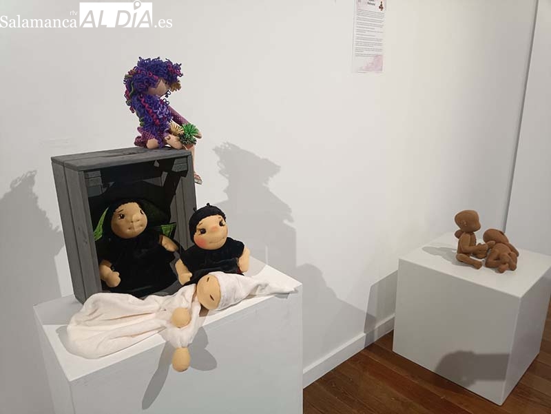 Una exposición para ver a los muñecos desde otro prisma