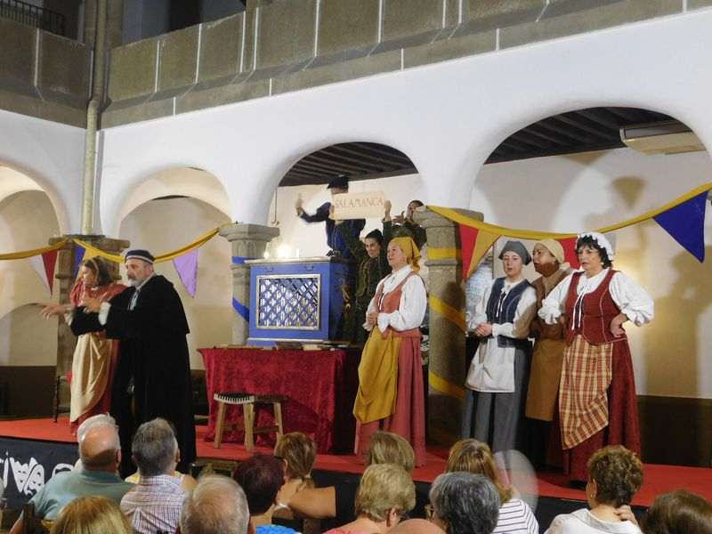 Buscando a Nebrija deleita a Oropesa 