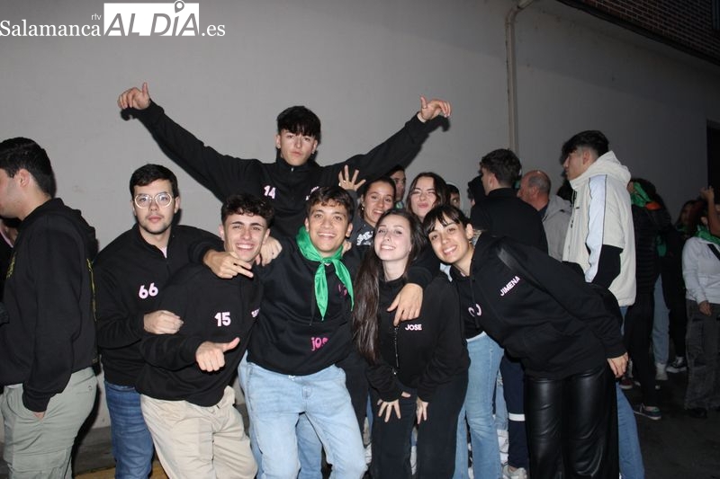 Mucha música y diversión en el Preencierro de la Curva Sur