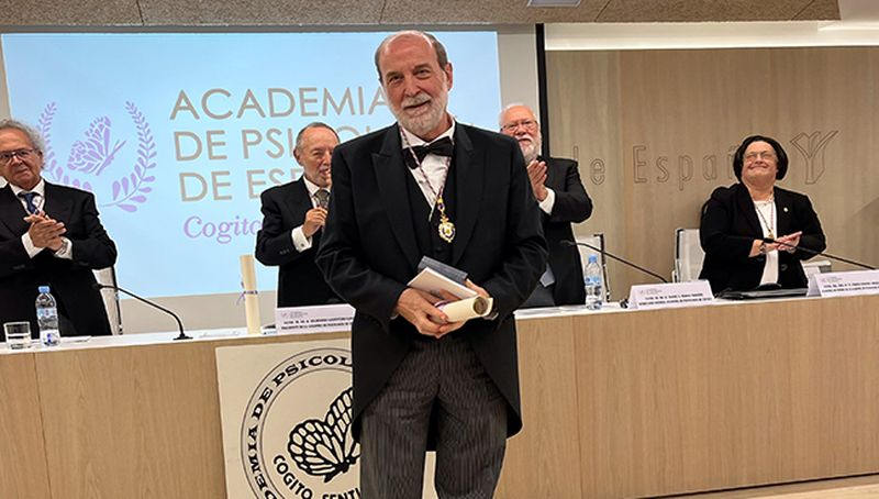 El profesor de la USAL Miguel Ángel Verdugo ingresa en la Academia de Psicología de España