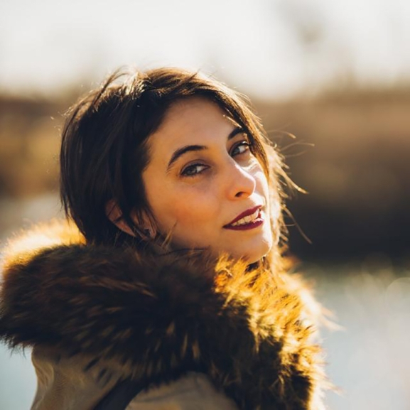 La bejarana Silvia Dorado, ganadora en la categoría de microrrelatos del Certamen de Jóvenes Creadores 