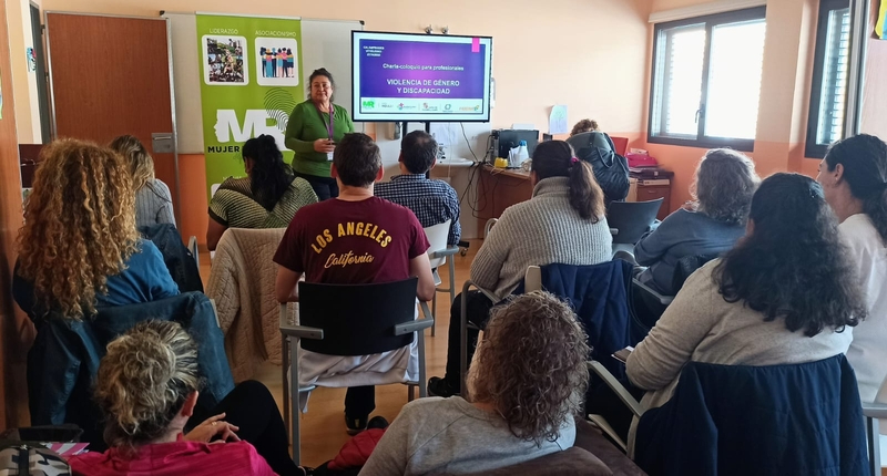 El centro de Asprodes en Vitigudino acoge un taller para la detección de la violencia de género
