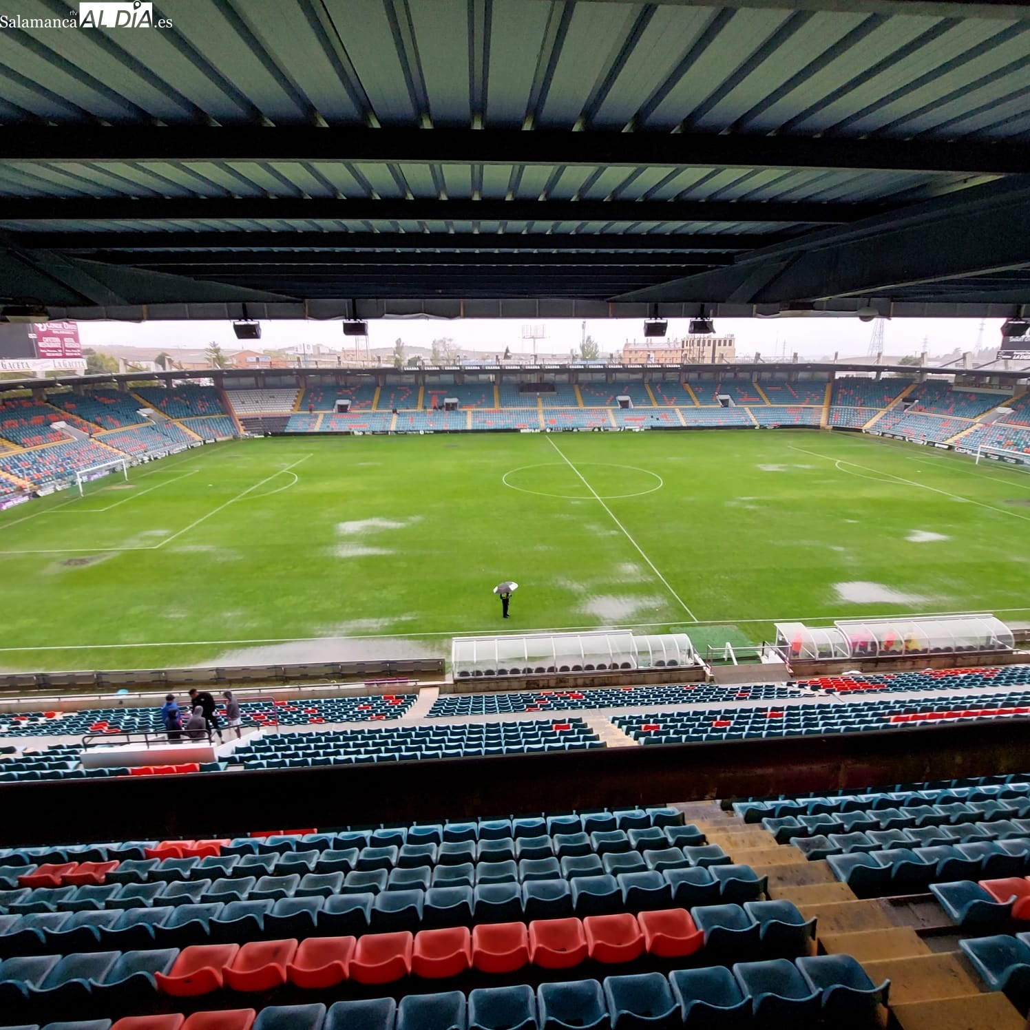 Suspendido el Salamanca UDS - Cristo Atlético por el mal estado del Helmántico a causa de las lluvias