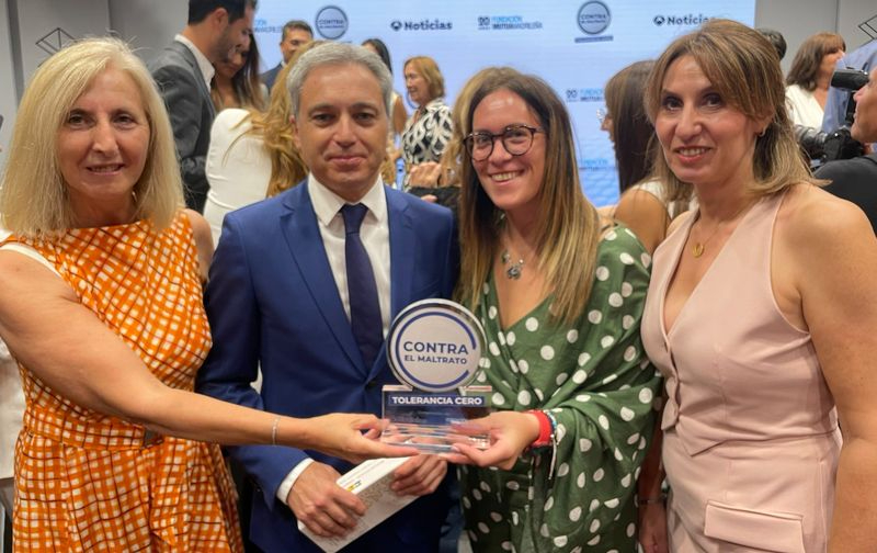 Antena 3 premia al Ayuntamiento de Alba de Tormes por ser un ejemplo de municipio contra el maltrato