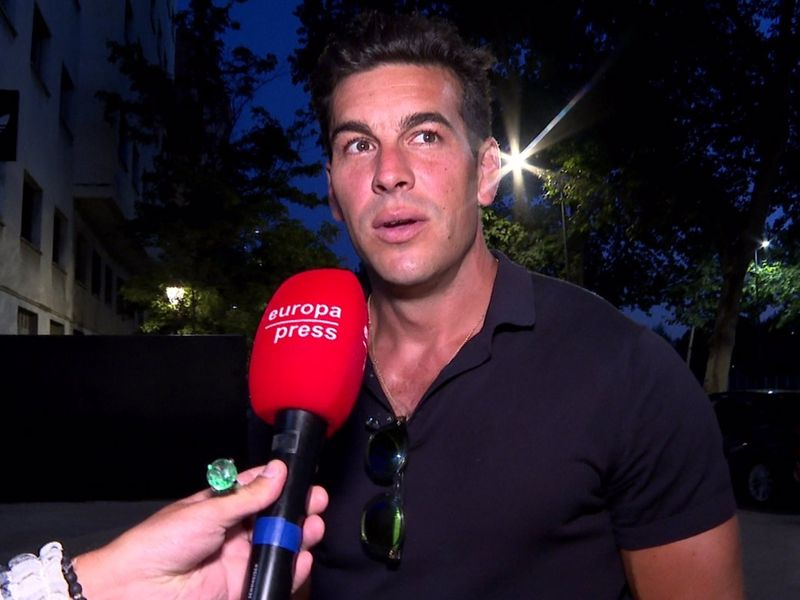 Mario Casas, discreto a la hora de hablar de su relación con Eiza González
