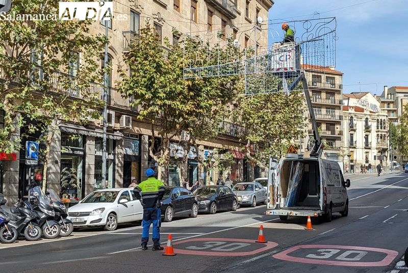 Salamanca empieza a prepararse para la Navidad