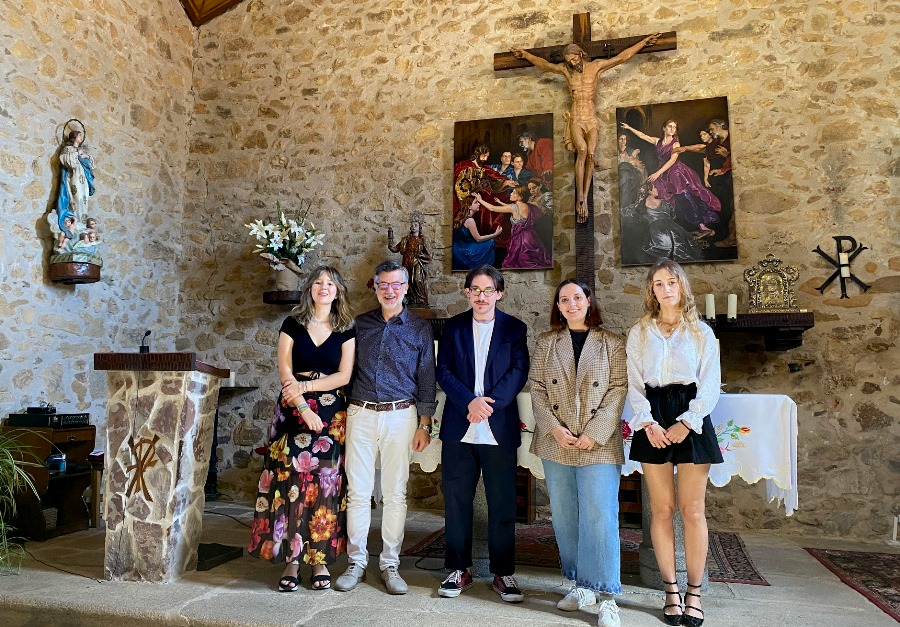 La Parroquia de El Maíllo incorpora dos obras del pintor ucraniano Bogdan Chaikovskyi