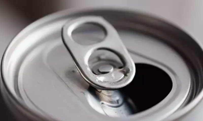 ¿Se prohibirán en Salamanca las bebidas energéticas a menores?