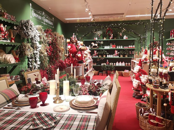 El Corte Inglés de Salamanca inaugura la etapa navideña 