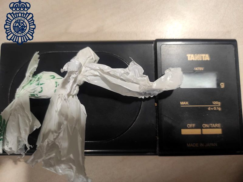 Detenido en la plaza de San Juan Bautista con droga preparada para su venta