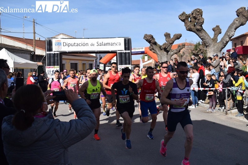 Más de un centenar de personas ya se han sumando a la XI Carrera del Roscón de Paradinas