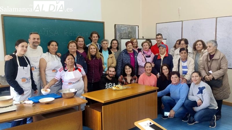 Lumbrales acoge un taller de Cocina Intercultural como actividad de sensibilización contra los delitos de odio