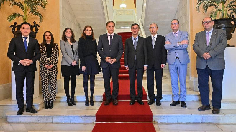 Invitación del alcalde de Salamanca para que empresas chinas se instalen en la ciudad