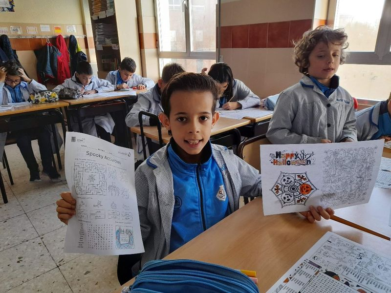 Los alumnos de Primaria del San Juan Bosco disfrutan y aprenden con actividades de Halloween en inglés