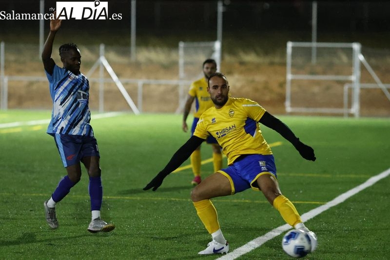 Goleada del Monterrey al Shaolin Badgers de Londres, los Harlem Globetrotters del fútbol (11-0)