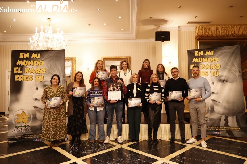 En mi mundo el raro eres tú: Aerscyl presenta su calendario solidario 2024