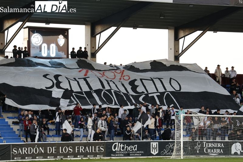 El Reina Sofía vive un buen ambiente en el Día de ayuda al club de Unionistas