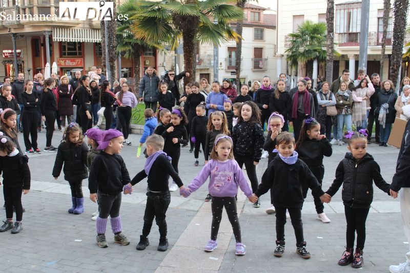 Alba de Tormes se une contra la Violencia de Género 