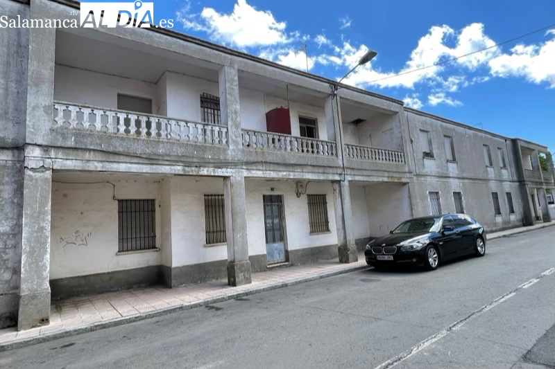 Buenas sensaciones y disposición de la Junta ante el posible nuevo pabellón junto al colegio Miguel de Unamuno