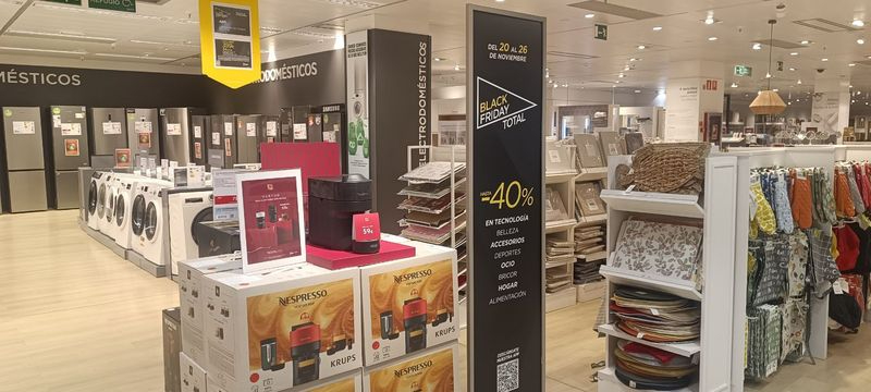 El Black Friday de El Corte Inglés arranca con grandes descuentos de hasta el 40% en más de 1.000 marcas  