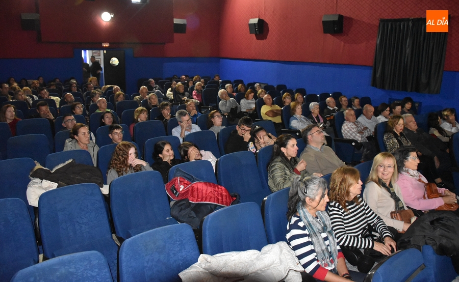 Gran entrada a la proyección de 42 segundos con motivo del Día Mundial sin Alcohol