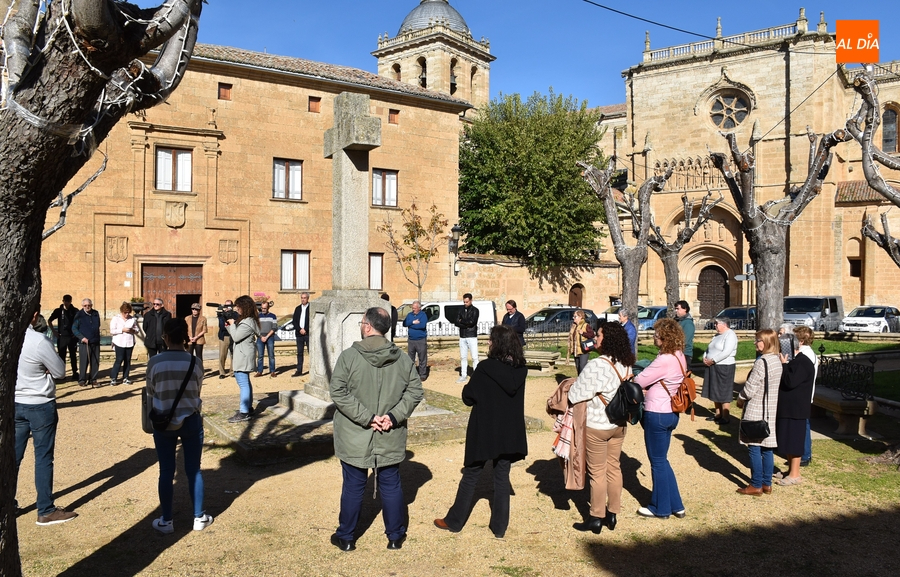 Cáritas renueva su compromiso con los excluidos en un nuevo ‘Círculo del Silencio’
