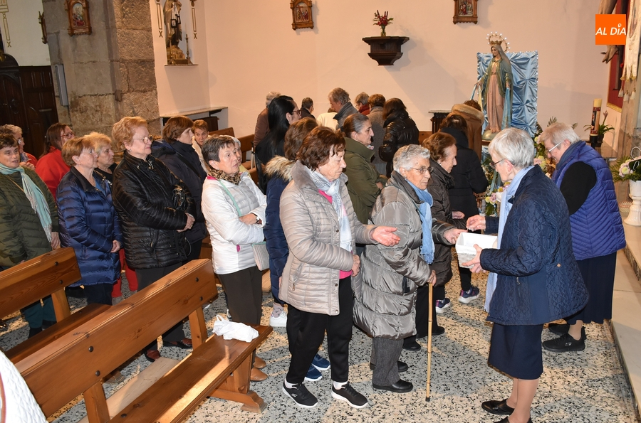 Abarrotado culmen de la Novena en honor a la Virgen de la Medalla Milagrosa