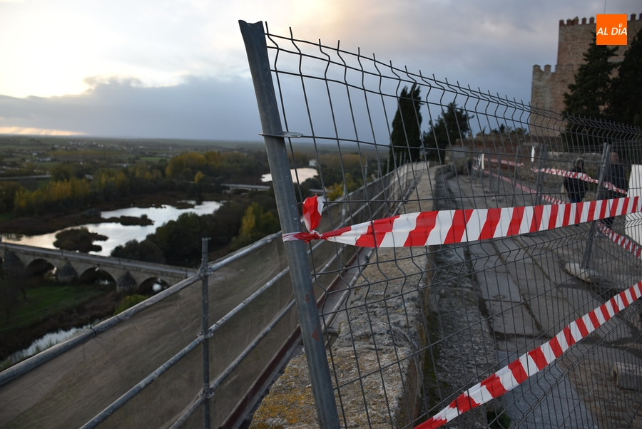 El mirador de La Batería, ‘fuera de servicio’ por la intervención en la muralla
