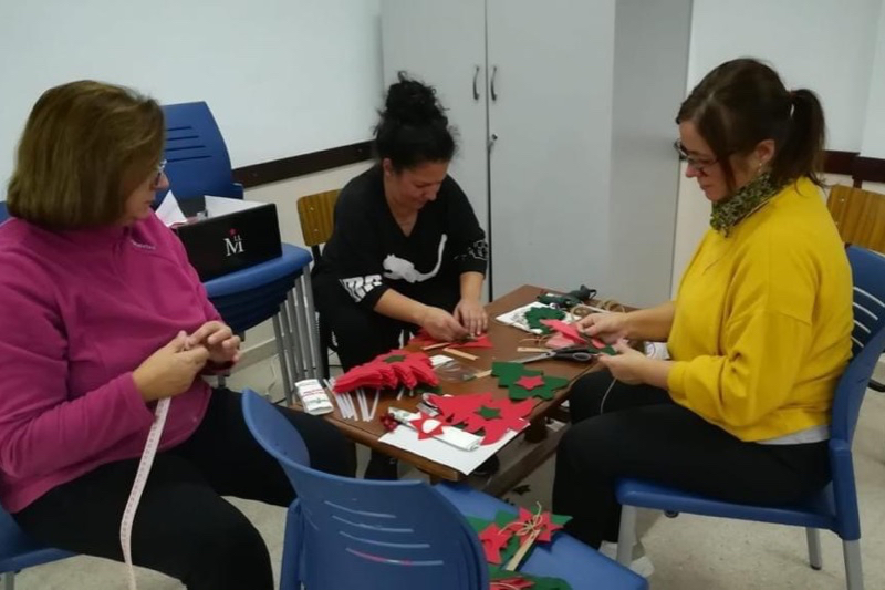 Villoria pone en marcha su primer Mercado navideño con la máxima de hacerlo entre todos